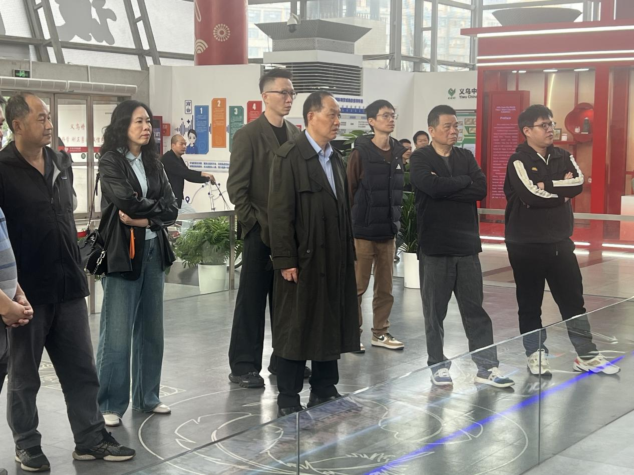 借鉴义乌经验，推动创新发展